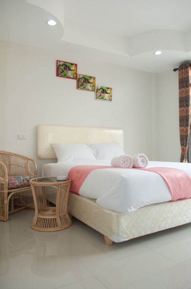 Sabai Sabai House Pattaya Motel Bagian luar foto